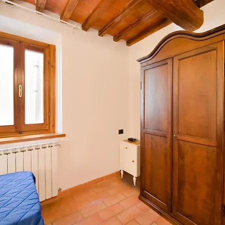 In Lamporecchio Near Vinci * Fornello (Pistoia)